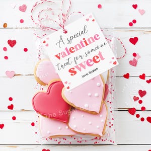 Étiquettes imprimables de traitement de Saint-Valentin, un cadeau de Saint-Valentin pour quelqu'un de doux, étiquettes de cadeau de Saint-Valentin, étiquettes de faveur de Saint-Valentin de salle de classe pour l'enseignant