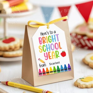 Here&#39;s to a bright SCHOOL year printable Tag, Back to school gift TAGS, Teacher Appreciation tags, 1st first day back to school student tag