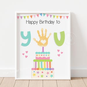 Geburtstag Handabdruck Handwerk DIY Happy Birthday Party Aktivität TORTE Kinder Andenken Handabdruck Art Craft druckbares Geschenk für Mama Papa Großeltern