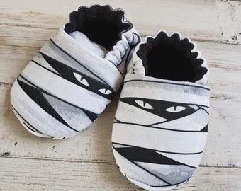 Baby Shoes | Glow in the Dark Mummy | Soft Sole Moccasins | Halloween Baby Gifts | Mummies | Spooky | Trick or Treat | Toddler Accessories