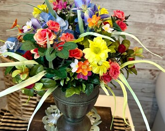 Flower Arrangement in Vase, Floral Centerpiece, Housewarming Gift, Farmhouse