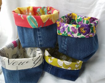 Fabric organizer basket