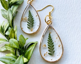 Cottagecore Earrings, Fern Flower Earrings, Resin Earrings, Cute Earrings, Real Flower Jewelry, Flower Earring, Summer Earrings, Botanical