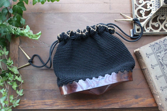 1940s Crochet Drawstring Purse with Tortoiseshell