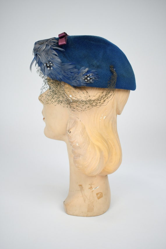 1950s Cerulean Blue Felt Hat with Blue, Dyed, Spo… - image 8