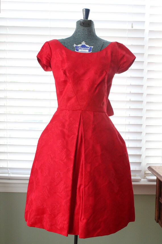 Early 1960s Red Rose Brocade Cocktail Dress - image 2