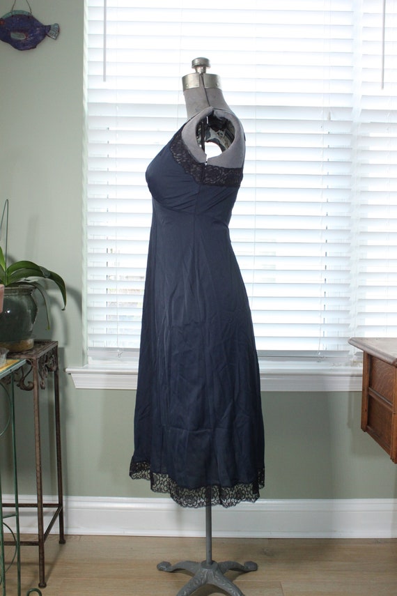 1950s Nylon Navy with Black Lace Nightgown/Slip - image 7