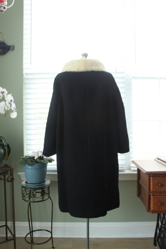 1950s-1960s Black Textured Wool Swing Coat with W… - image 5