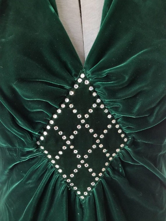 1960s Forest Green Velvet Gown with Rhinestones - image 7