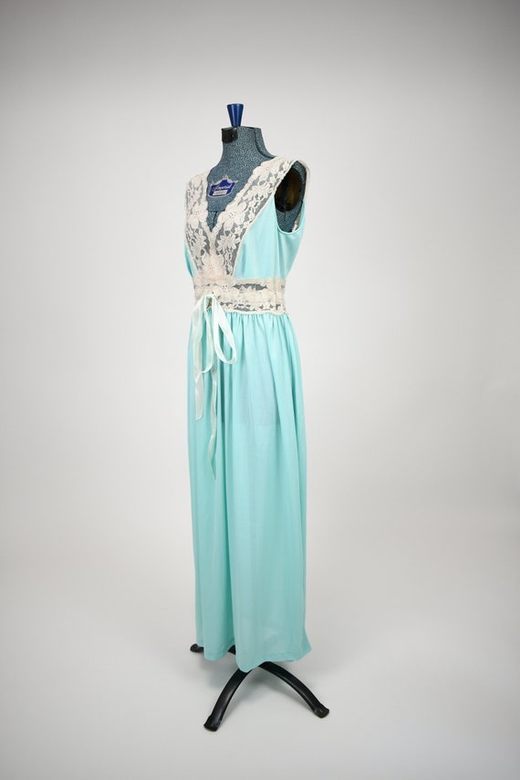 1960s-70s Aqua Blue Ankle Length Nightgown with L… - image 2