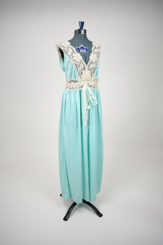 1960s-70s Aqua Blue Ankle Length Nightgown with L… - image 8