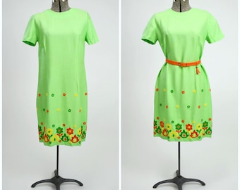 1960s Lime Green Linen Shift Dress with Embroidered Flowers in Orange, Yellow and Dark Green