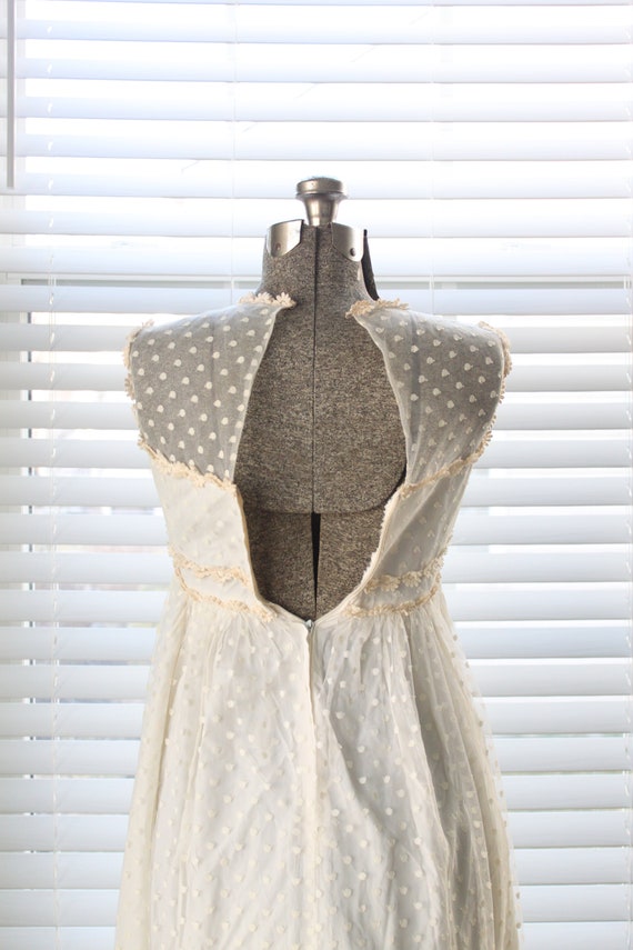 1960s-70s Swiss Dot Maxi with Cream Floral Trim - image 8