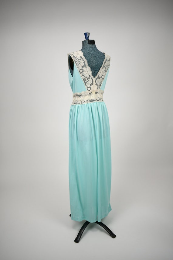 1960s-70s Aqua Blue Ankle Length Nightgown with L… - image 4