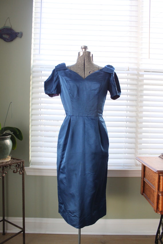 1960s Deep Blue Wiggle Dress with Sleeve Cut Outs… - image 3