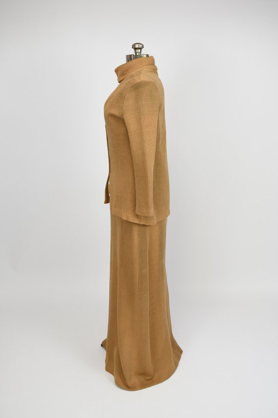 19307 Long Sleeve Knitted Turtleneck Sweater - Camel