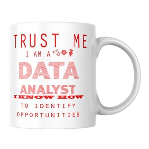 Data analyst / Handmade in UK / mug gift / 11 oz