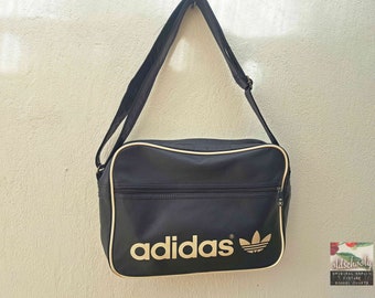 vintage sport bag Adidas 30 original 1980s - dark blue - rare! antique vintage collector