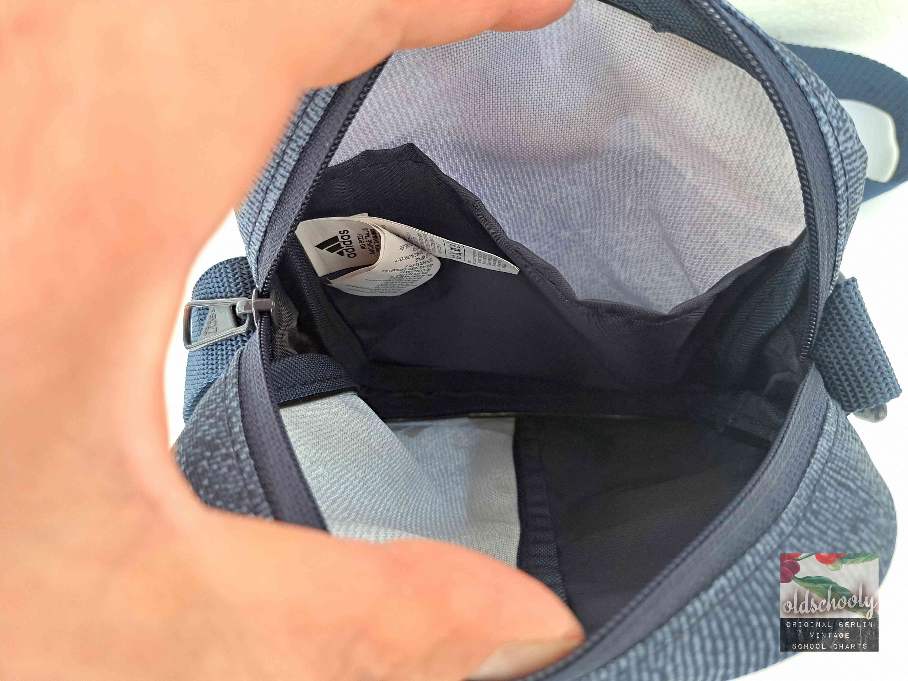 80S オールド　アディダス　オリジナルス　ビンテージ　バッグ ヴィンテージ スポーツバッグ アディダス 04 オリジナル 1980 年代