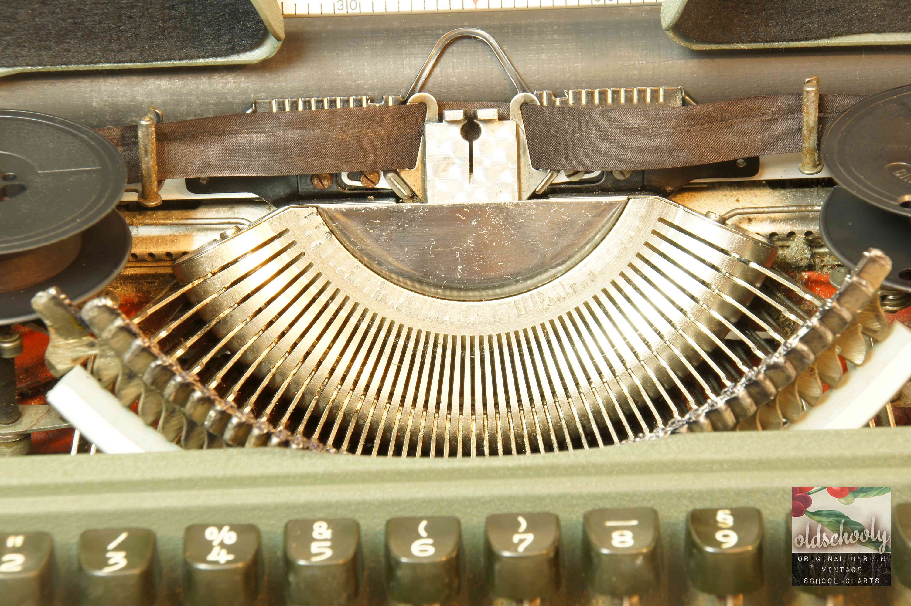 ヴィンテージ タイプライター OLYMPIA SM 3 グリーン (tw26)、1958 年