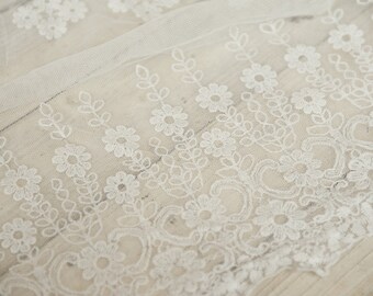 Cotton Embroidery lace fabric in flower style, French lace fabric for bridal dress costume dress sewing accessories