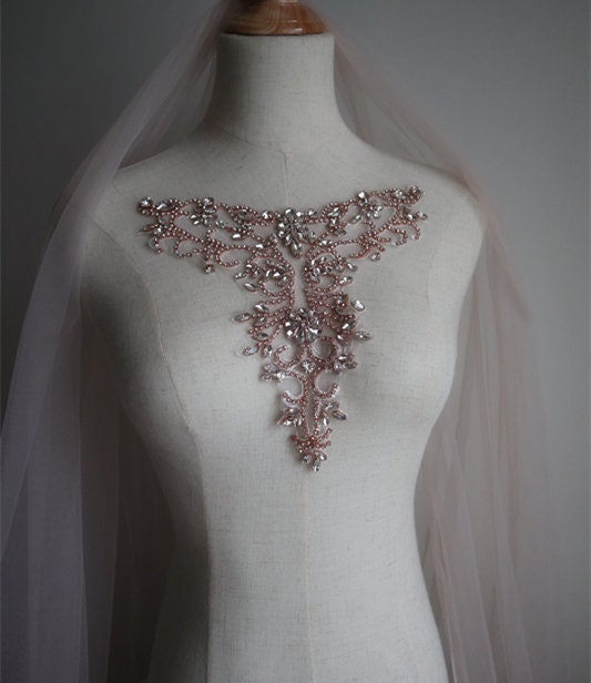 deluxe rose gold rhinestone applique, V collar front bodice white lace –  uartcrafts