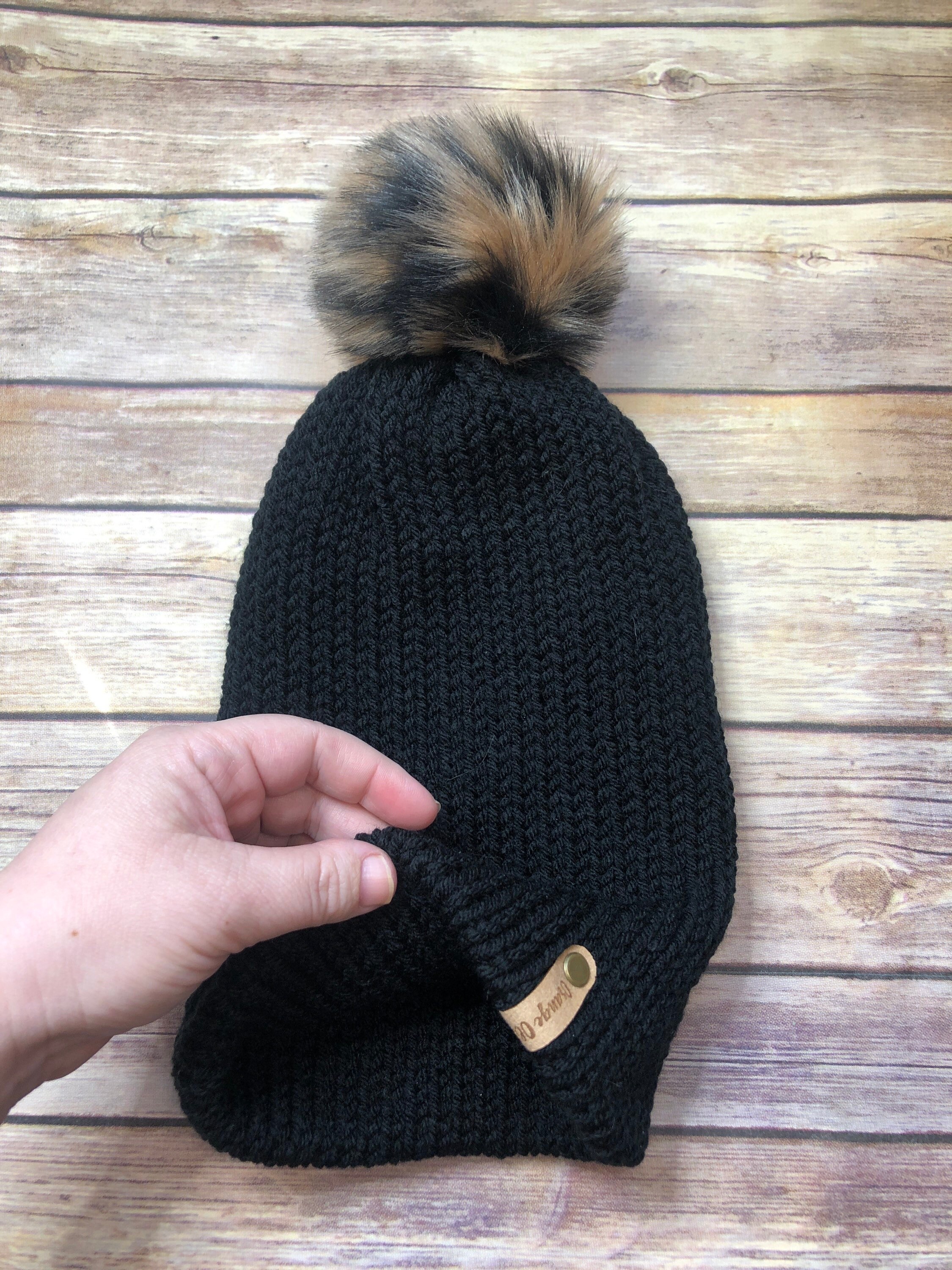 Black Beanie With Leopard Pompom (medium Brown)