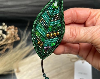 Broche de trébol de hojas, Leaf St. Día de San Patricio, pendientes de hoja verde, Hoja de Arce, Joyería Estilo Vintage, naturaleza, flora, regalo para amantes de la naturaleza,