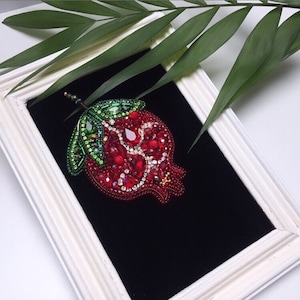 Pomegranate Brooch, Pomegranate Jewelry, Botanical Vegan Jewelry, Red Brooch, Fruit Brooch Pin, beetroot brooch, Strawberry brooch