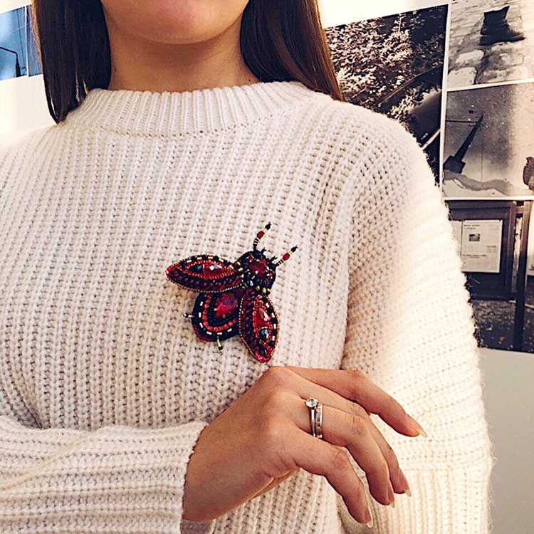 Broche Fleur Élégante Or Rose Avec Carte De Vœux - Accessoire Mode Pour Vêtements Et Sac