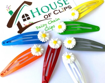 Daisy Hair Clips: Bright Floral Barrettes, Set of 2