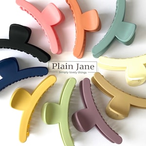 The Barely There Claw By Plain Jane - Vintage Hair Claw - Resin Plain Hair Clips - Lightweight Strong Hair Claw - Minimalist