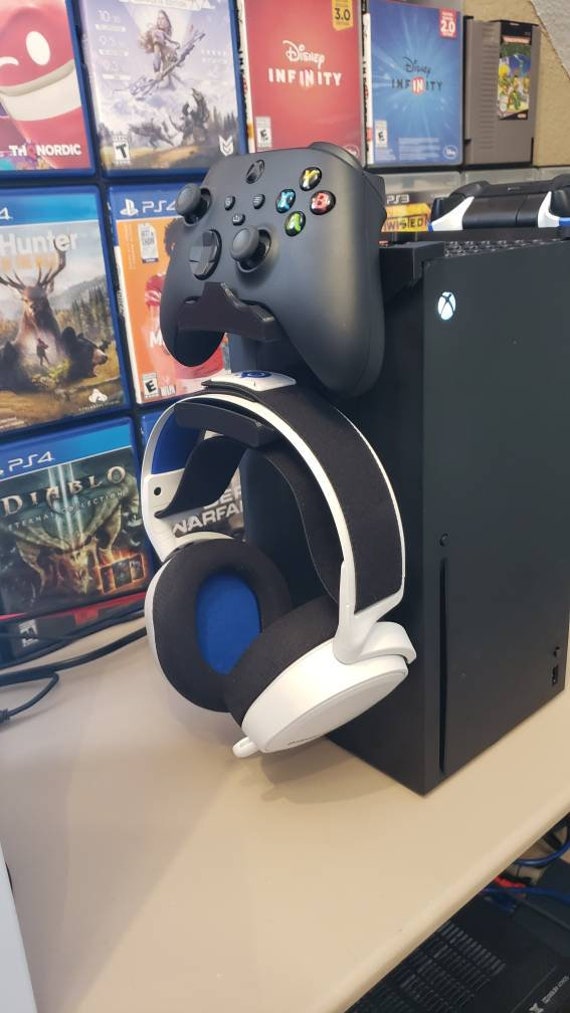 Xbox Series X Controller and Headphone Holder Clip 