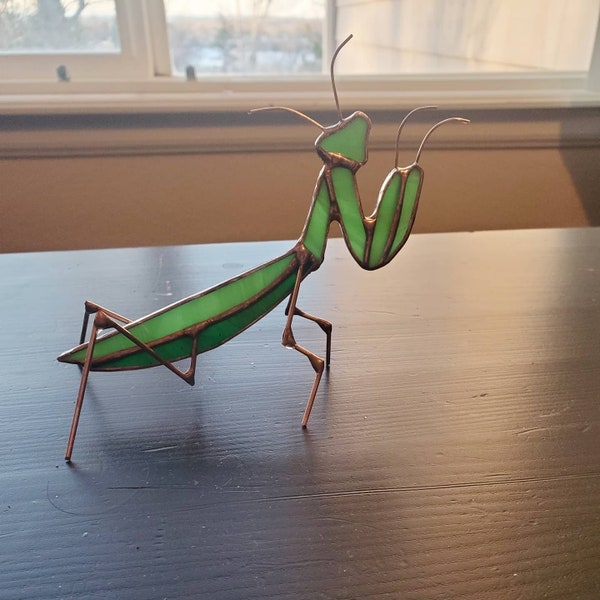 Praying Mantis Stained Glass Freestanding
