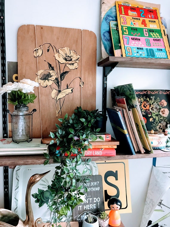 Decoration Murale Bois Peint Livre Stand De Support Etsy