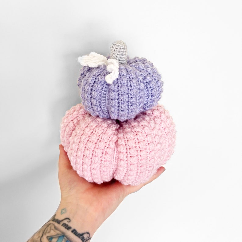 PATTERN ONLY Berry Beautiful Pumpkins, Crochet fall decor, modern vintage farmhouse style crochet pumpkins image 5