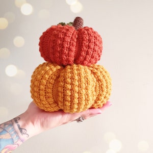 PATTERN ONLY Berry Beautiful Pumpkins, Crochet fall decor, modern vintage farmhouse style crochet pumpkins image 7