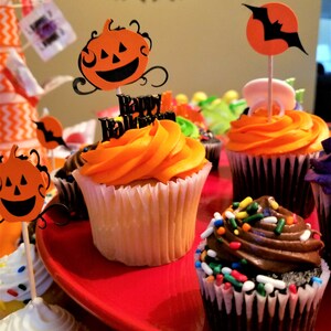 Halloween Cupcake Toppers, Pumpkin Topper, Bat Cupcake Toppers, Halloween Decorations, Halloween Party, Halloween Cupcakes, Halloween Topper image 3