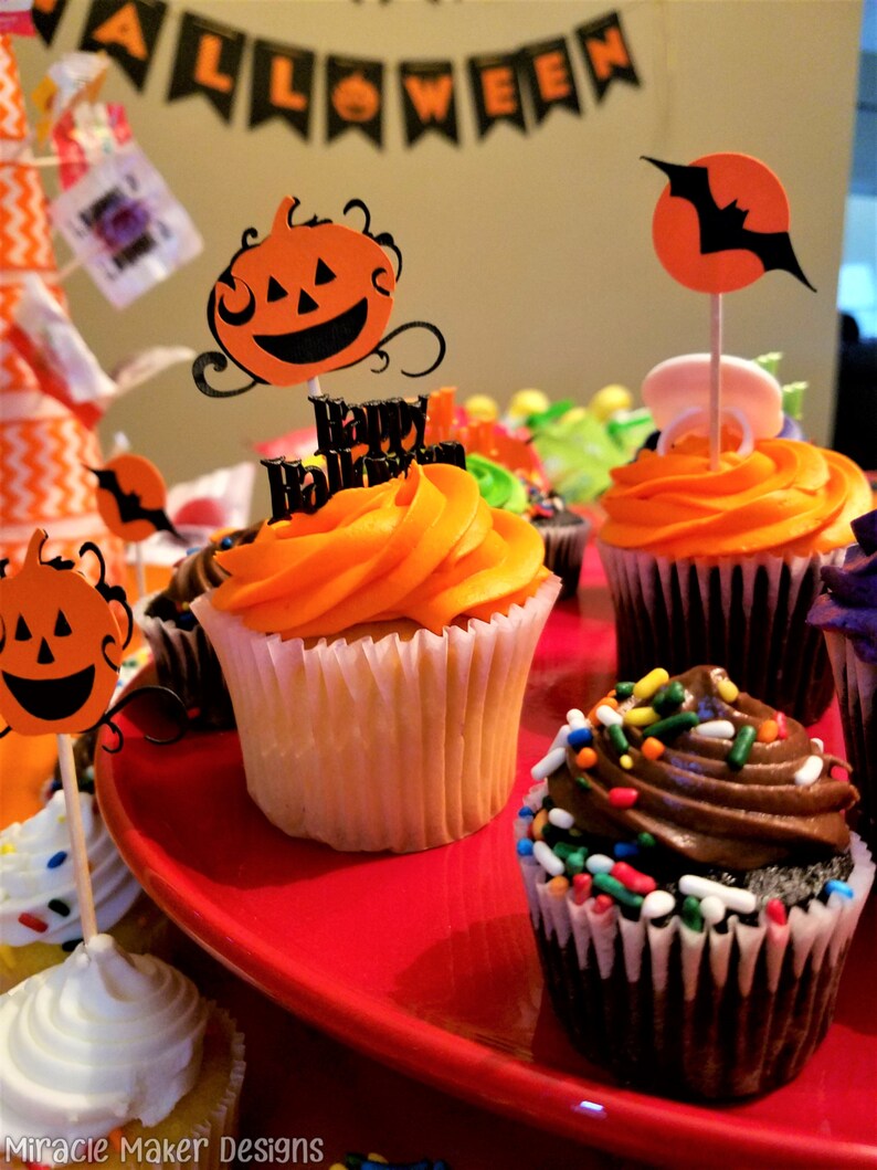 Halloween Cupcake Toppers, Pumpkin Topper, Bat Cupcake Toppers, Halloween Decorations, Halloween Party, Halloween Cupcakes, Halloween Topper image 3