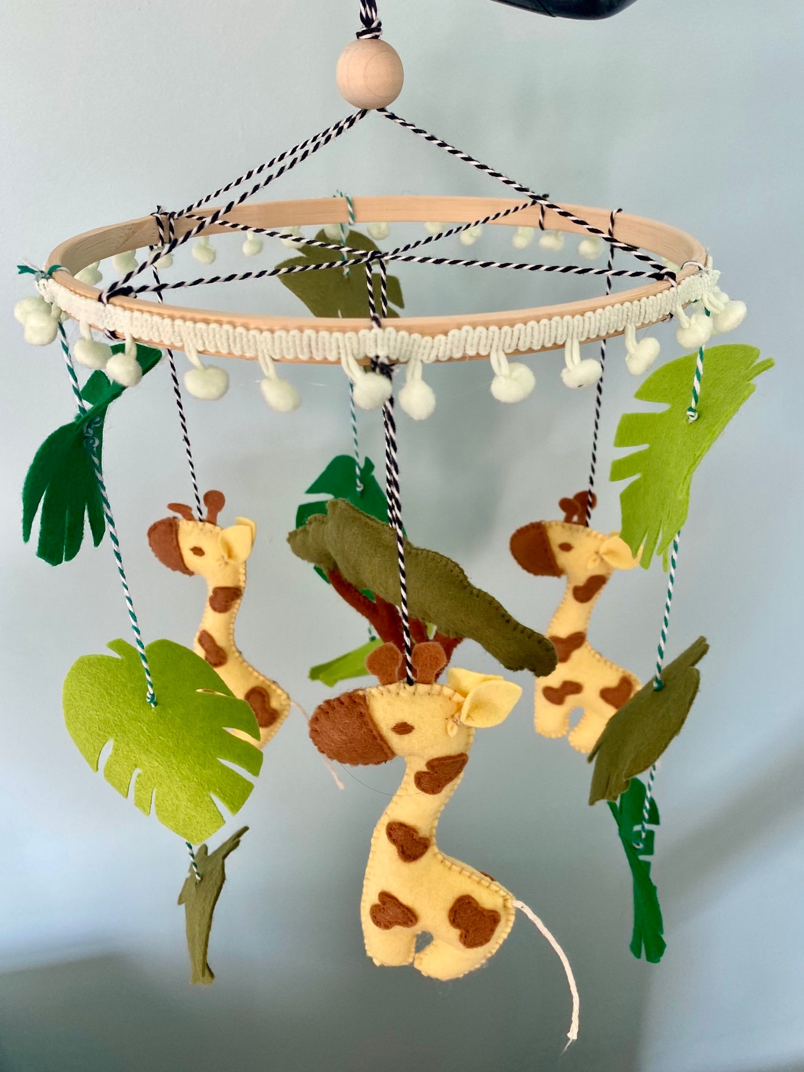 Safari Baby Mobile Giraffe Baby Mobile Nursery centrepiece Etsy