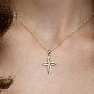 9K Gold Cross Pendant Necklace with Cubic Zirconia in 9K Yellow Gold,  Dainty 9ct Solid Gold Cross Pendant Necklace for Women and Girls