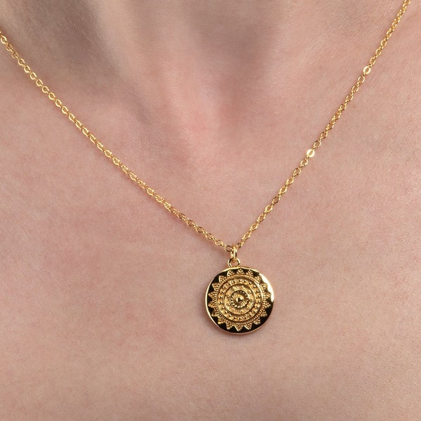 Gold Plated Round Disc Mandala Necklace For Women, Gold Necklace with Round Disc Mandala Pendant, Dainty Necklace with Shiny Mandala Pendant