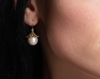 Gold Perlen Tropfen Ohrringe für Frauen und Mädchen, Große Gold Perlen Ohrringe für Frauen, Damen Gold Ohrringe mit weißen Perlen