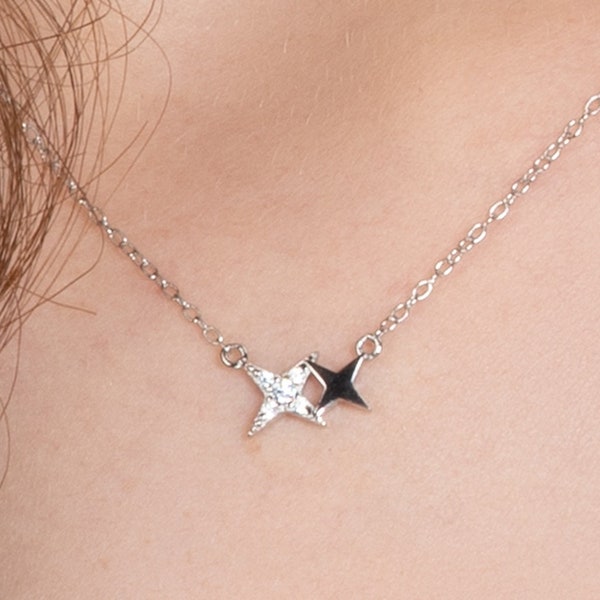 Dainty Sterling Silver Necklace with Cubic Zirconia Stones, Cute Star Necklace in 925 Sterling Silver, Small Star Pendant Necklace for Women