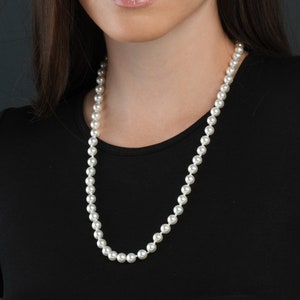 Long Pearl Necklace for Women, 24-inch Long Pearl Necklace for Women with White Shell Pearls, Stylish long Necklace With Shell Pearls