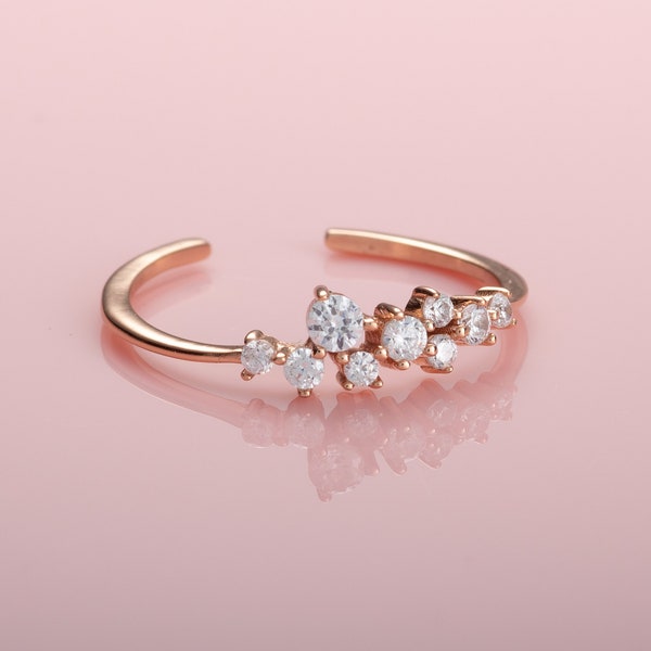 Rose Gold Ring for Women with Cubic Zirconia Stones, Dainty Ladies Ring Rose Gold Plated 925 Sterling Silver, Adjustable Open Rose Gold Ring