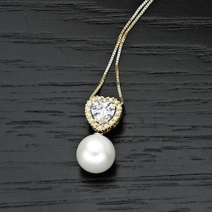 9K Yellow Gold Pearl Drop Necklace with Freshwater Pearl & Cubic Zirconia Stones For Women, Heart Shaped 9ct Yellow Gold Pendant For girls