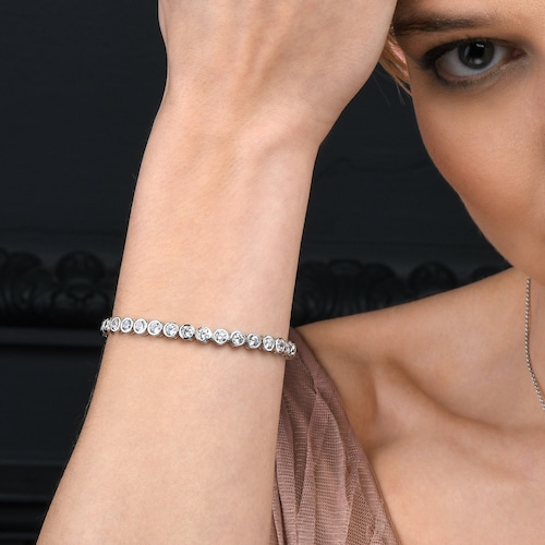 Bracelet Tennis Serti Clos Avec Zircons Cubiques En Acier Inoxydable Noir Pour Femme - Bijouterie La