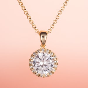 Gold Halo Pendant Necklace for Women, Round Pendant Necklace with Cubic Zirconia Stones, Yellow Gold Halo Necklace for Teen Girls and Women