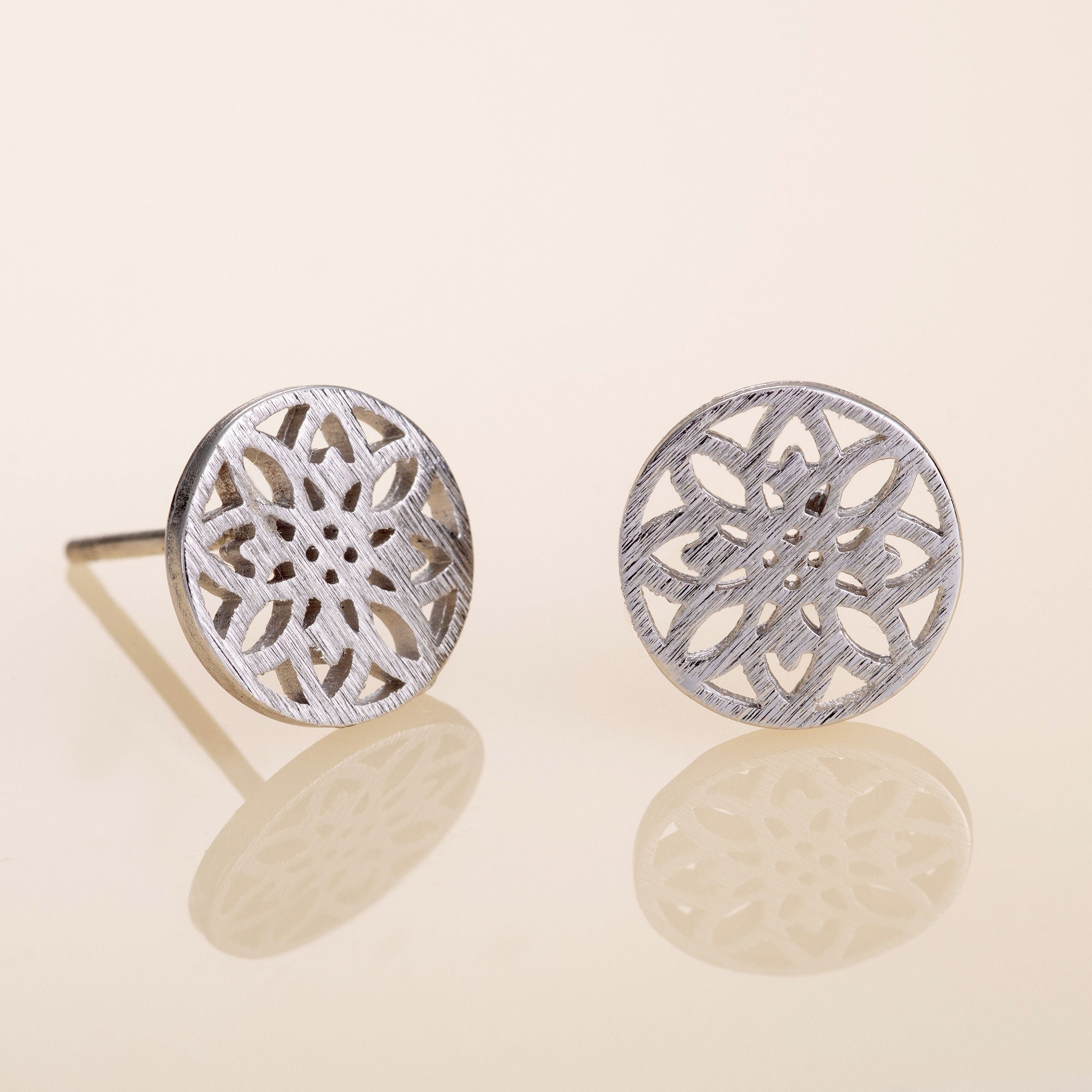 Namana Orecchini Donna In Argento Sterling 925, A Disco Con Pietre Bianche E Nere, 11 Mm, Eleganti Orecchini A Bottone, Confezione Regalo
